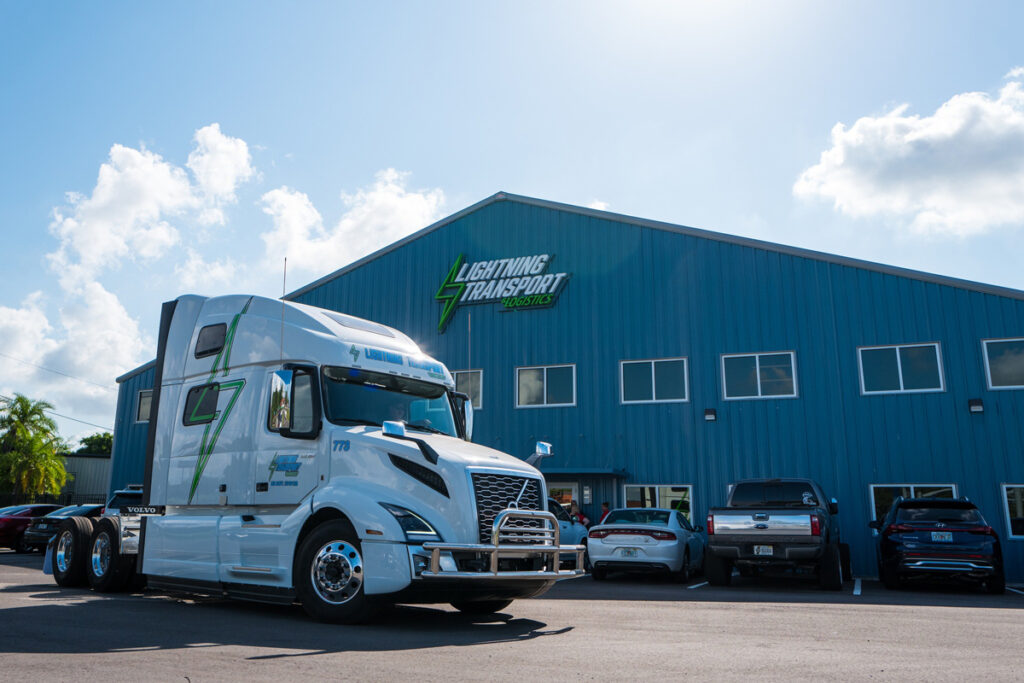 Tampa Trucking Company Lightning Transport & Logistics